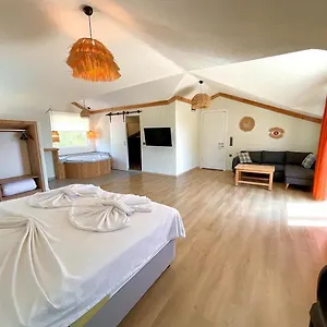 Guenes Boutique - Oludeniz 3* Fethiye