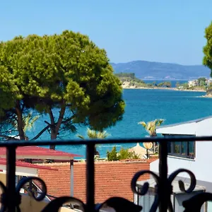 Rosy Kuşadası